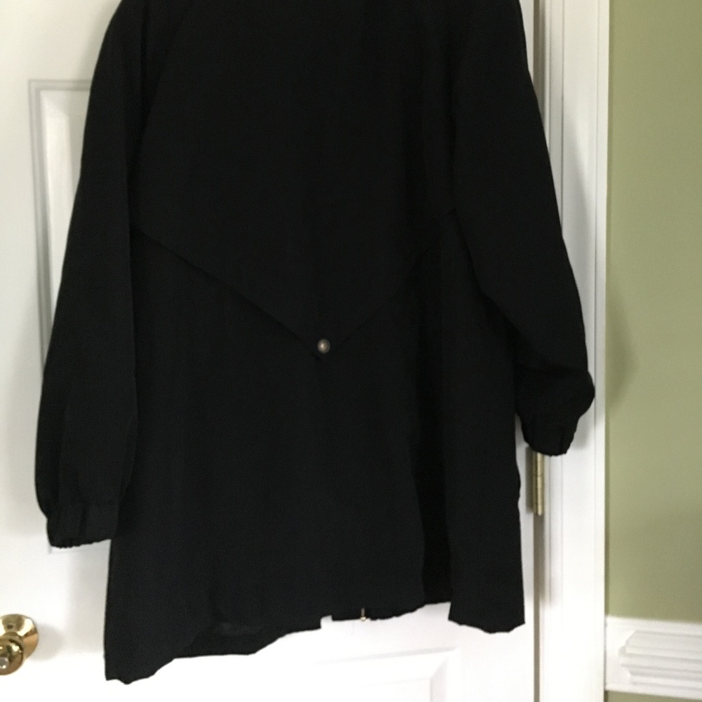 Coat - Picture 6 of 7